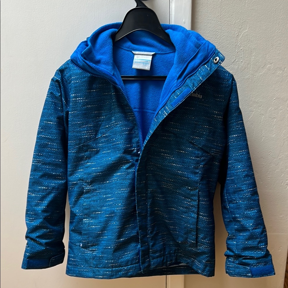 Columbia boy jacket with Hood and Water-proof shell